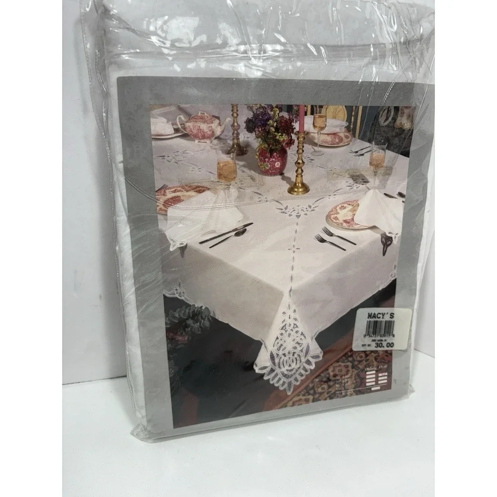 Vintage  Exquisite Battenburg Lace Tablecloth White 66x84 Oval Gorgeous‎ NEW!